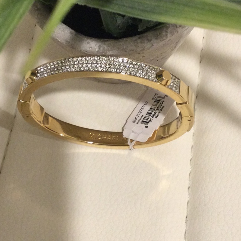 NWT Michael Kors Gold Tone Pave Bracelet - Picture 13 of 16